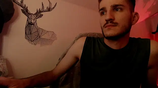 Snapshot of yoyoboy988 chatting on September 25, 4:21 pm yoyoboy988 online show from September 25, 4:21 pm