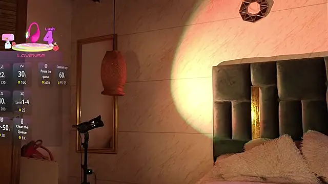 Susana Williamss online show from March 2, 9:43 pm