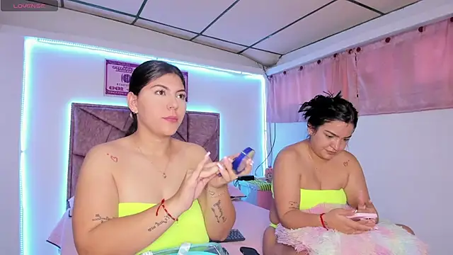 Cristal Smith20 online show from December 19, 12:56 pm