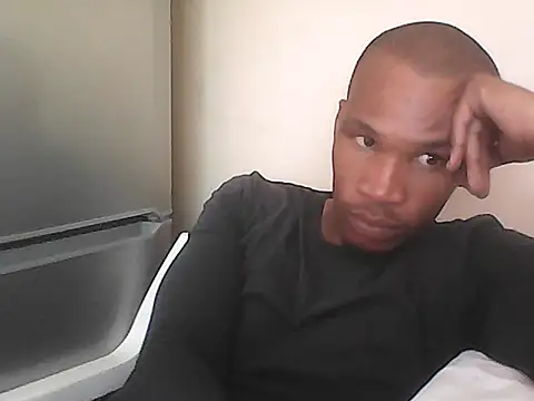 TwistedR online show from February 7, 10:41 am