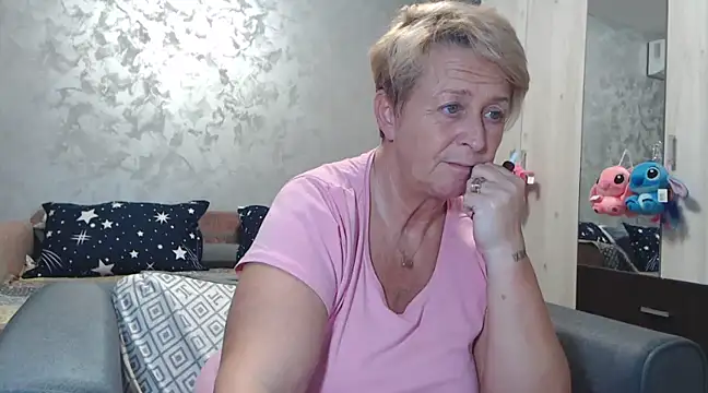 RosesandLillies online show from March 21, 6:18 pm