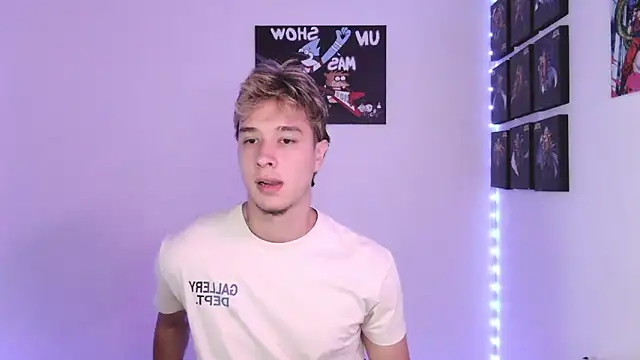 Snapshot of jack_walker190 chatting on September 26, 5:00 am jack walker190 online show from September 26, 5:00 am