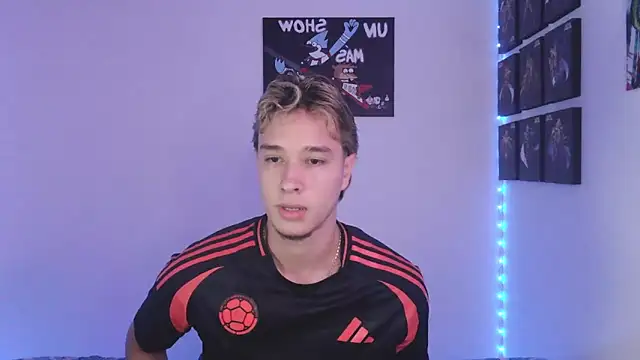 Snapshot of jack_walker190 chatting on October 11, 6:01 am jack walker190 online show from October 11, 6:01 am