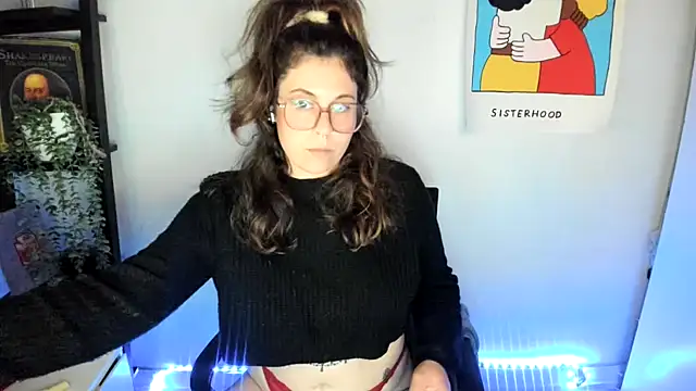 Snapshot of Rosiee69_ chatting on May 24, 10:37 pm Rosiee69 online show from May 24, 10:37 pm