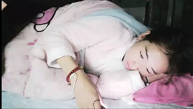 hebe-02 online show from December 14, 2:55 pm