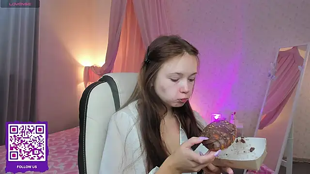 boozekirs  online show from September 14, 2:54 am