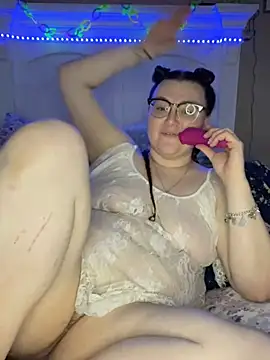 HTXBELLE online show from March 8, 12:41 pm