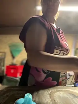 HTXBELLE online show from April 11, 8:07 am