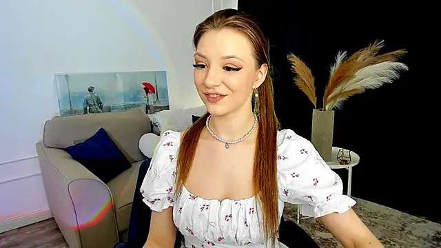AmandaGracy 1 online show from May 16, 7:34 pm