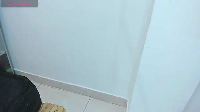 candy rogeers online show from March 12, 3:46 am