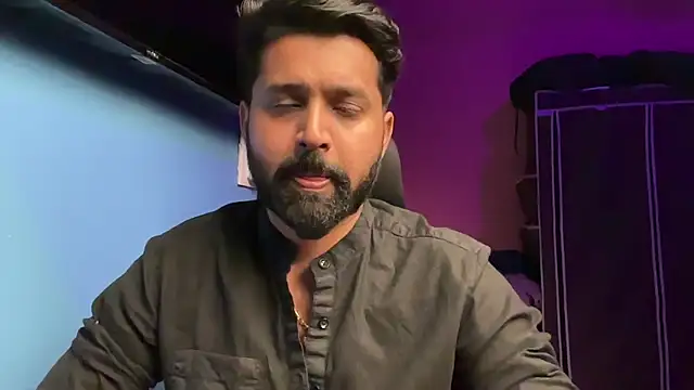 screwdrivertournevis3 online show from March 10, 5:18 pm