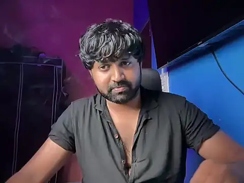 screwdrivertournevis3 online show from October 24, 6:15 pm