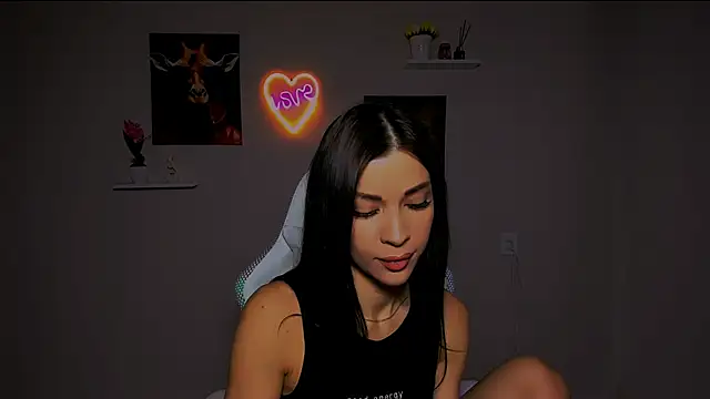 Snapshot of KetiWils chatting on March 9, 6:28 am KetiWils online show from March 9, 6:28 am