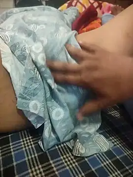 indian couple4 online show from November 8, 8:03 am