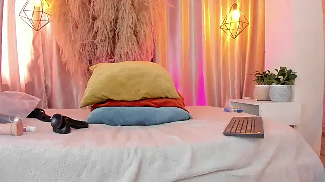 iiangel  online show from September 16, 3:02 pm