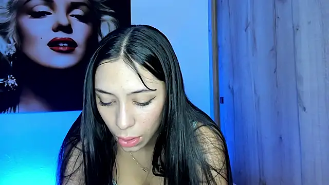 TANIA 06 online show from September 19, 1:12 pm