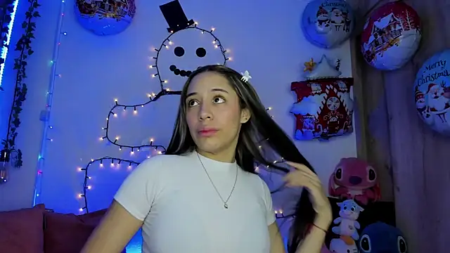 TANIA 06 online show from December 17, 1:17 pm