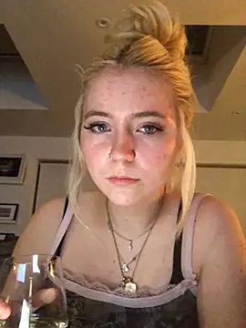 Blondie Sofia Essexbabe online show from March 21, 11:23 pm