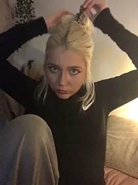 Blondie Sofia Essexbabe online show from October 12, 10:31 pm