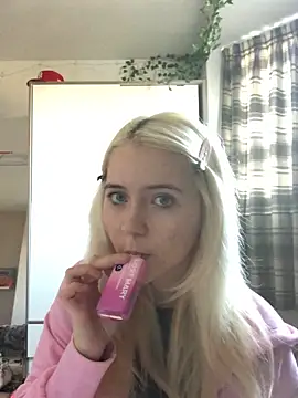 Blondie Sofia Essexbabe online show from November 21, 12:15 pm