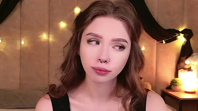 Sierra Fane online show from November 8, 5:51 am