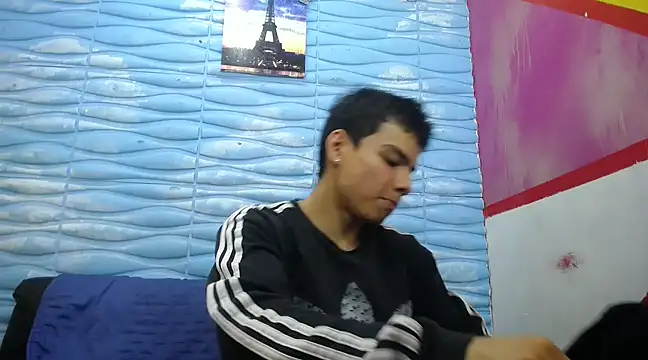 Snapshot of seigfried0 chatting on March 9, 7:15 pm seigfried0 online show from March 9, 7:15 pm