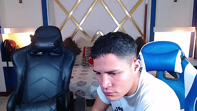 SaraClub JY online show from February 26, 8:22 pm