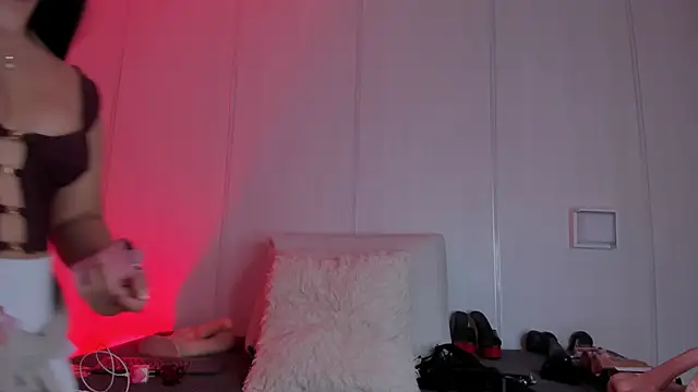 sasha riverss online show from February 17, 7:09 pm