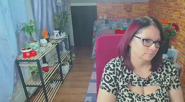 like2knowyou online show from February 18, 8:47 pm