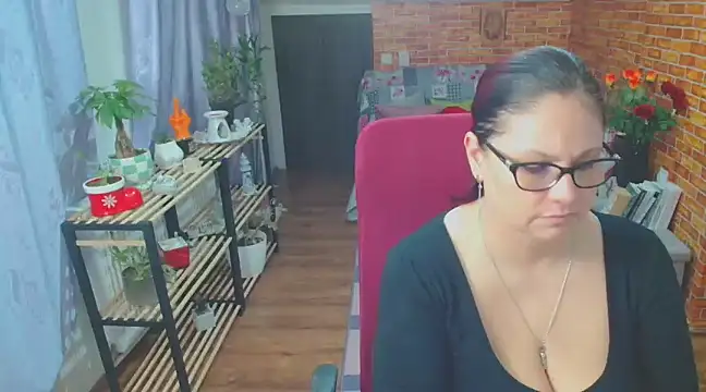 like2knowyou online show from February 26, 8:44 pm