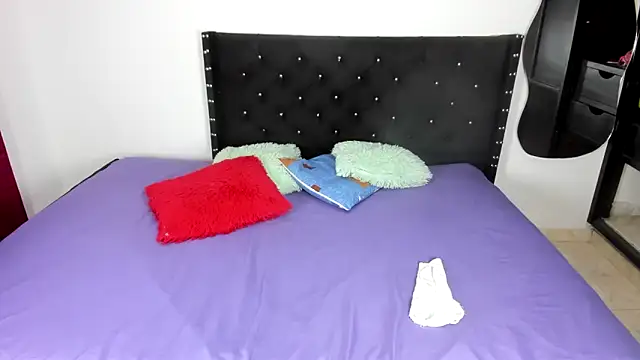 Babylatinhot11 online show from October 21, 2:40 pm