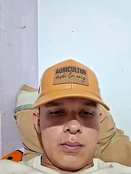 mikytoo online show from February 28, 11:17 pm