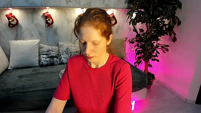 Sandra Wi1son online show from December 20, 6:09 am