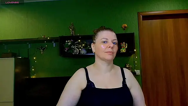 VeronikawGold online show from April 4, 11:08 am