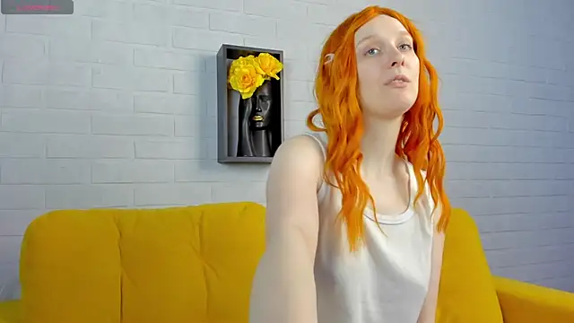 Snapshot of KristinMoore chatting on March 8, 12:52 pm KristinMoore online show from March 8, 12:52 pm