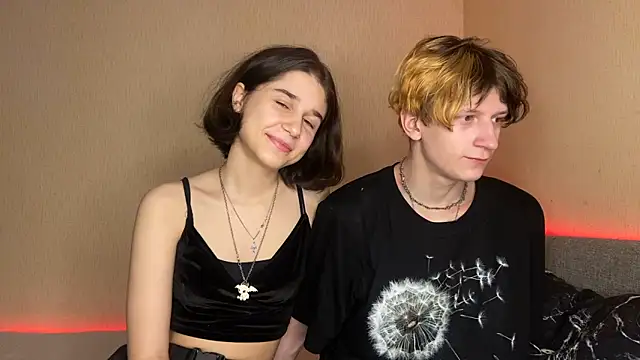 baby lesi online show from March 15, 3:16 pm