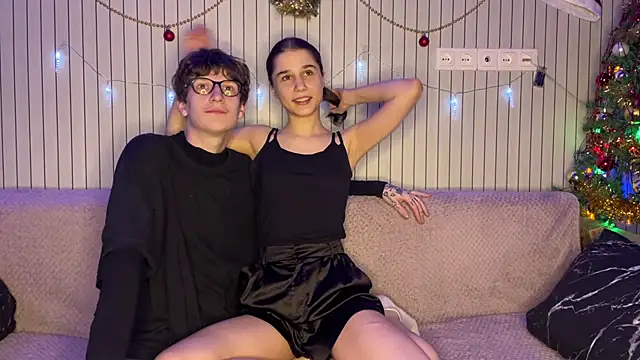 baby lesi online show from January 10, 7:04 pm