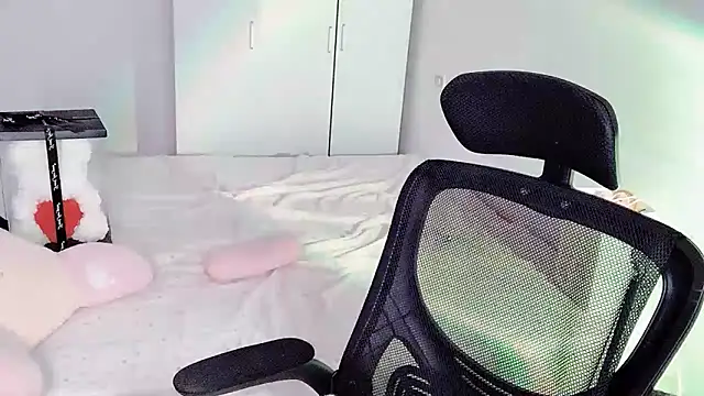 Annnnqi-77 online show from October 9, 4:10 am