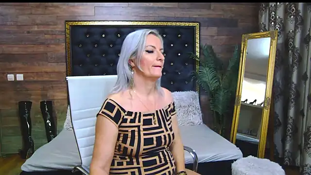 LadyTouch online show from February 24, 4:16 am