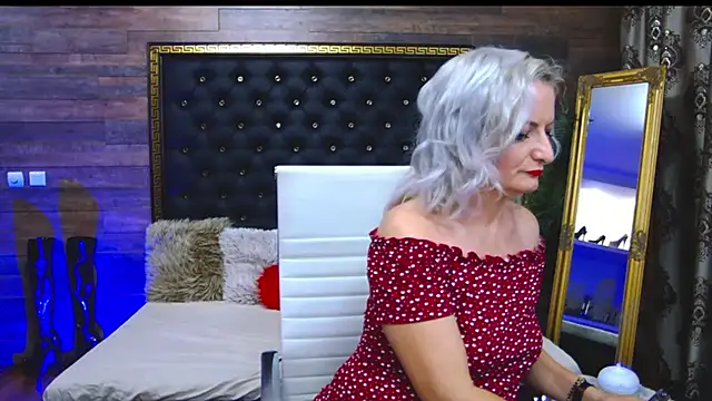 LadyTouch online show from March 13, 5:33 am