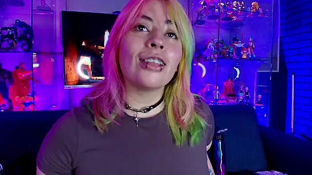 missa motato online show from February 12, 11:05 am