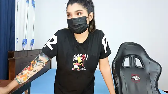 Snapshot of Baby_asha chatting on June 22, 2:47 pm Baby asha online show from June 22, 2:47 pm