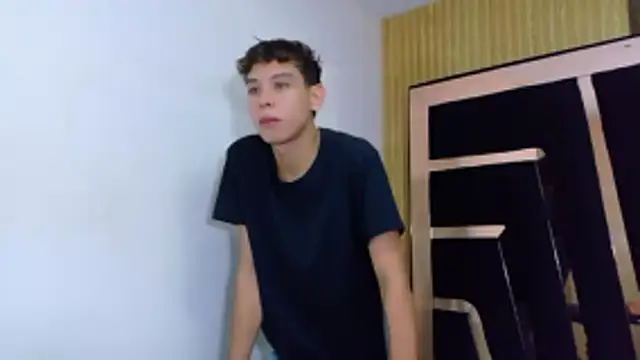 Noahoconor online show from October 22, 1:00 pm