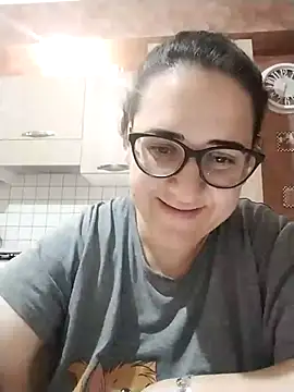 Dolcecurvy online show from November 1, 10:34 pm