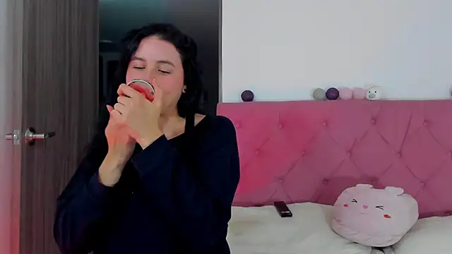 ela black online show from March 10, 12:26 pm