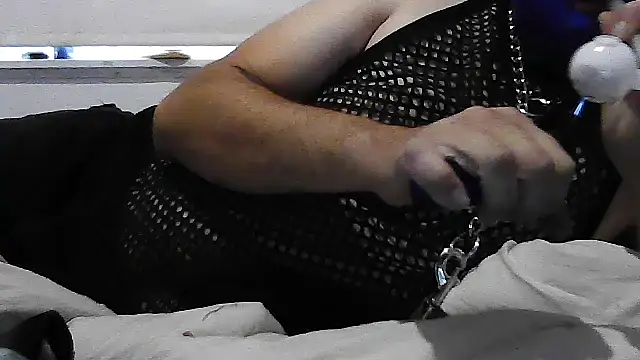 Snapshot of kinkyfag94 chatting on December 21, 8:21 am kinkyfag94 online show from December 21, 8:21 am