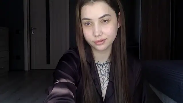 bysinka18 online show from May 25, 9:15 am
