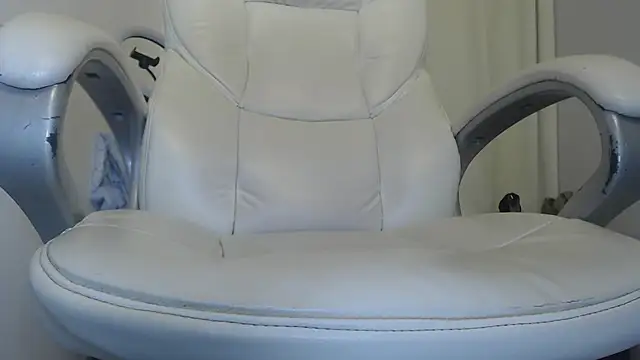 Mature 2025 online show from March 18, 2:26 pm