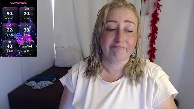 Mature 2025 online show from January 15, 3:27 pm