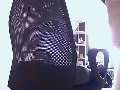 Snapshot of JorgeLuis_97 chatting on November 8, 2:28 pm JorgeLuis 97 online show from November 8, 2:28 pm